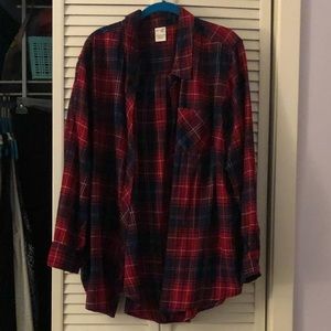 ❤️Plaid button up ❤️